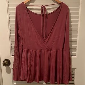 American Eagle Soft & Sexy Maroon Long Sleeve Top